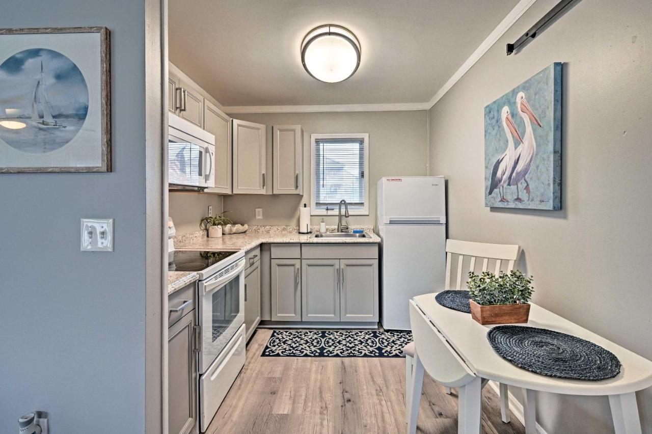 Surfside Beach Couples Retreat With Balcony! Myrtle Beach Esterno foto